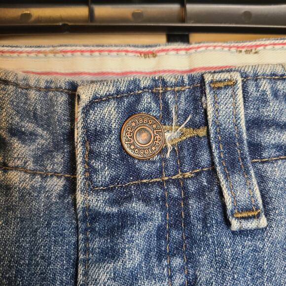 VTG Lee Jeans Womens 8P Short Medium Wash High Elastic Waist Taper Bareback - Picture 3 of 11
